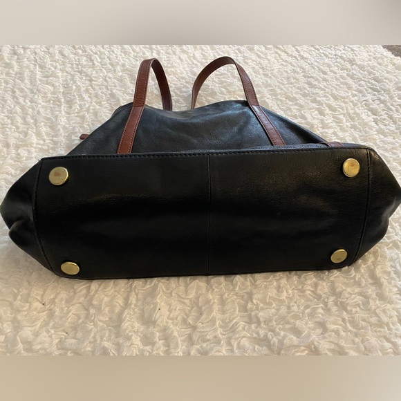 Fossil  Extendable Leather Tote - Picture 5 of 7